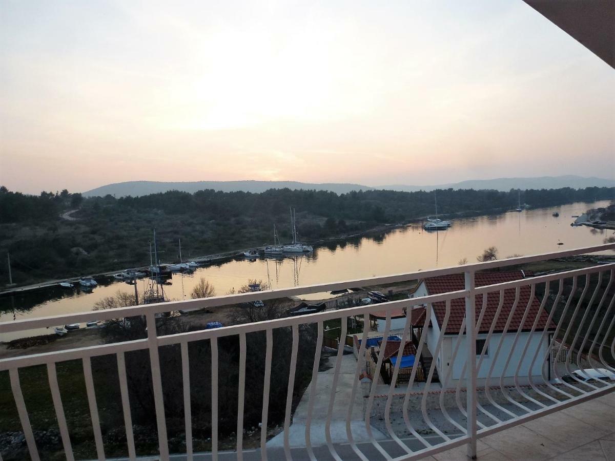 Apartmani Slavica Šibenik Eksteriør bilde