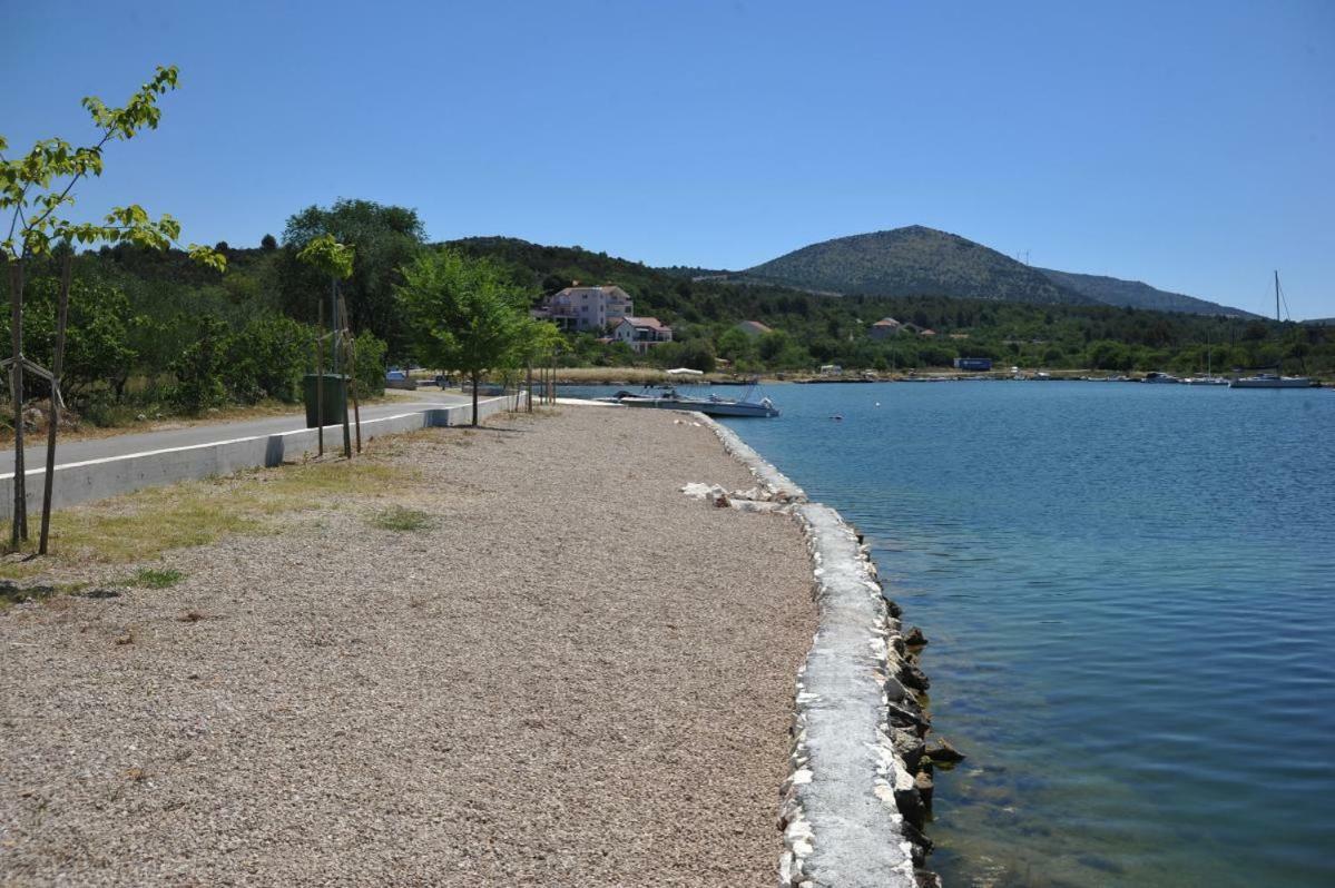 Apartmani Slavica Šibenik Eksteriør bilde